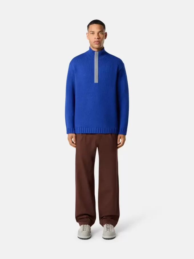 Losvallende chino met nylon riem
