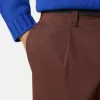 Losvallende chino met nylon riem