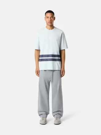 oversized t shirt met korte mouwen en bedrukte banden 2 1 330x440 - Oversized T-shirt met korte mouwen en bedrukte banden
