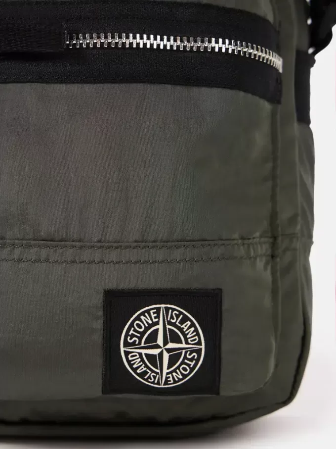 Pouch bag met voorvak en ripstop voering