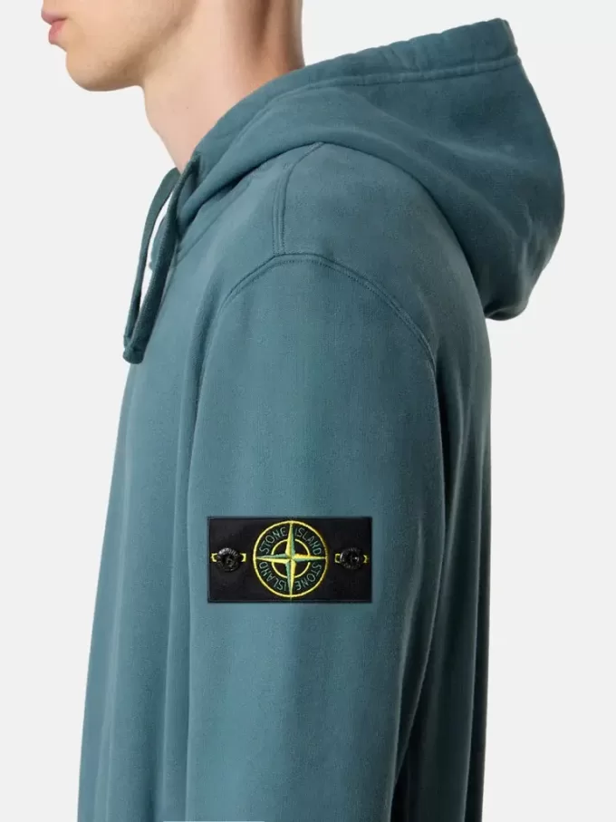 Regular fit sweatshirt met capuchon en buidelzak.