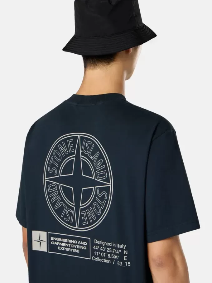 Regular fit T-shirt met korte mouwen en ‘Industrial’-print Regular fit T-shirt met korte mouwen en ‘Industrial’-print