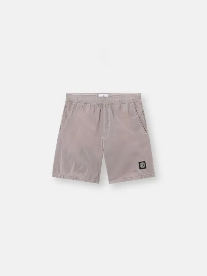 Regular fit zwemshort met zakken en mesh voering.