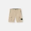 Slim-fit bermuda met ritszakken.