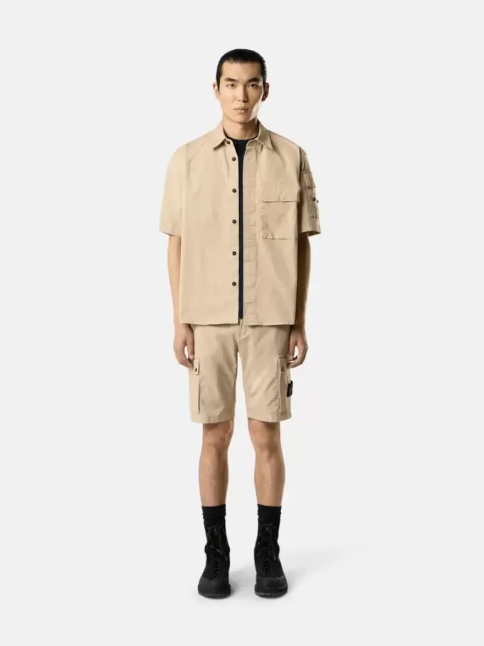 Slim-fit bermuda met ritszakken.