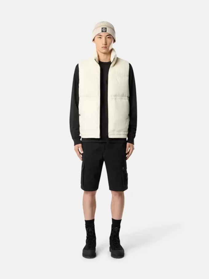 Slim-fit bermuda met ritszakken.