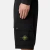 Slim-fit bermuda met ritszakken.