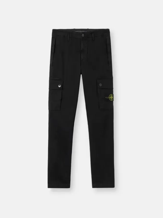 Slim-fit cargobroek met zakken met ritssluiting