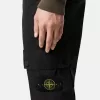 Slim-fit cargobroek met zakken met ritssluiting