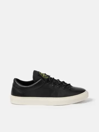 Sneaker met veters en logo