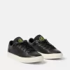 Sneaker met veters en logo