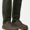 Sneaker met vetersluiting, rubberen rand en profielzool