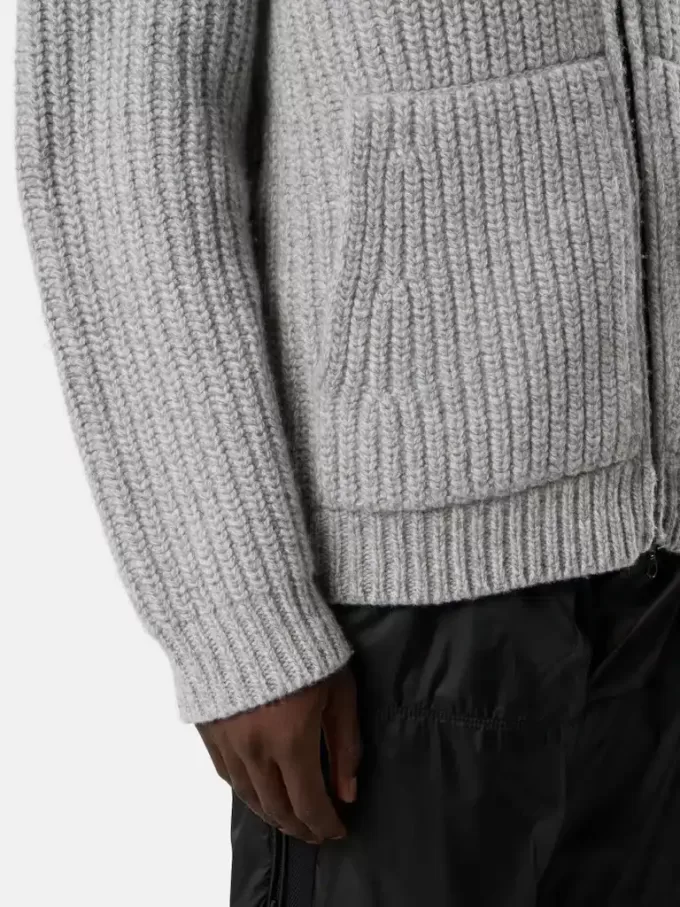 Sweater met capuchon, ritssluiting, zakken en vissersrib Sweater met capuchon, ritssluiting, zakken en vissersrib