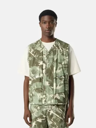 Vest met camouflageprint en katoenen ripstop voering.