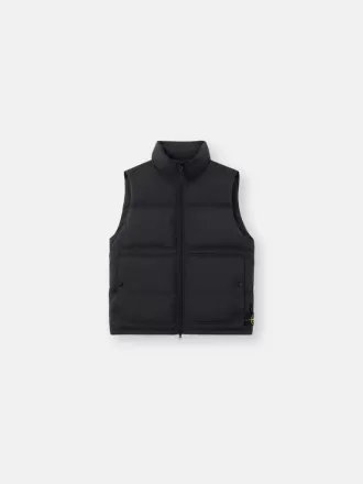 Vest met waterafstotende afwerking en drukknoopzakken